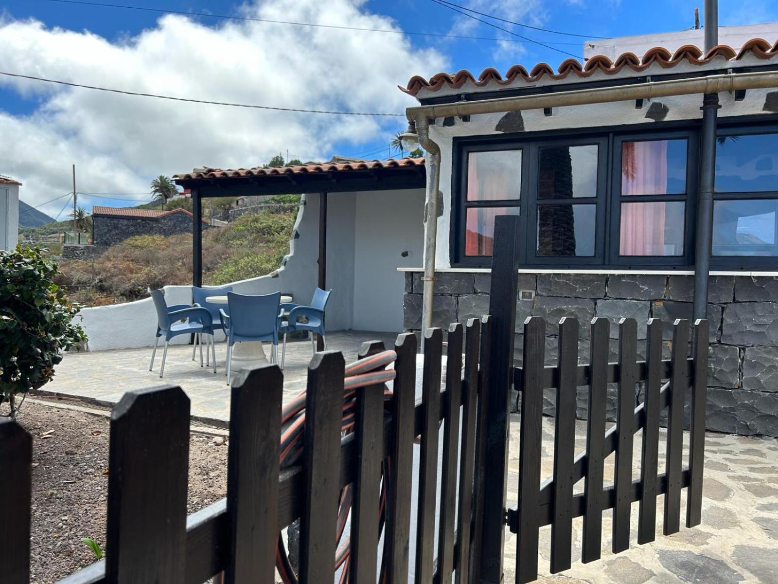 Casa Rural La Vega Агуло Экстерьер фото